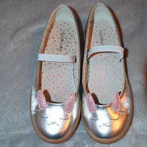 Silver Bunny Flats by Tucker & Tate EUC
